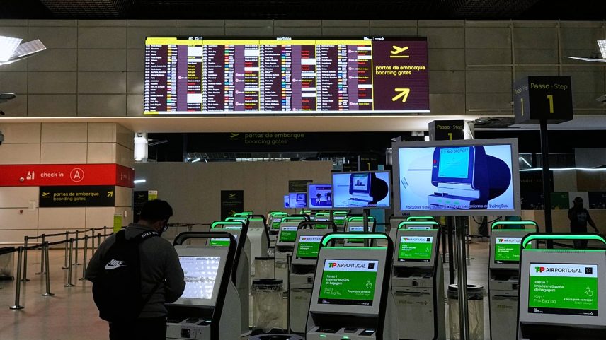 Mais de 360 polícias reforçam o controlo às fronteiras de Portugal