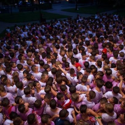 San Fermín 2026 arrancam com chupinazo multitudinário em Pamplona