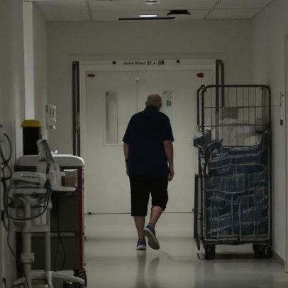França confirma cura e alta do primeiro caso de Ébola