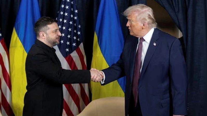 Zelensky discute nova tentativa de mediação dos EUA com Trump