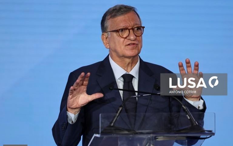 AD inicia hoje jornadas parlamentares com Durão Barroso, sem Montenegro