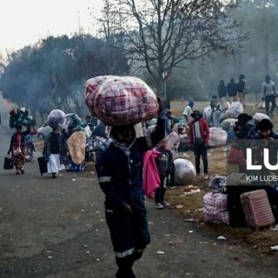 Milhares de estrangeiros tentam sair da África do Sul em meio a violência