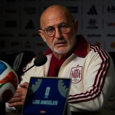 Selecionador espanhol preferia não ter Ronaldo em campo, revela reportagem