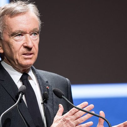 Bernard Arnault condenado a pagar 22,5 milhões de euros ao Fisco francês