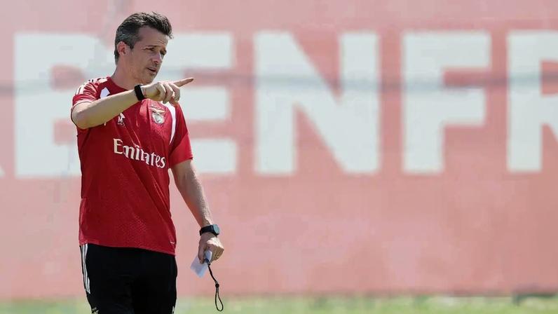 Marco Silva prepara nova temporada do Benfica