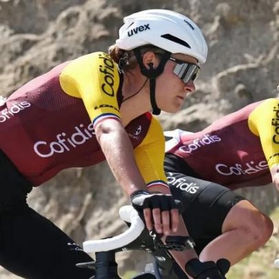 Berteau veste camisola amarela após etapa vencida no sprint por Linda Riedmann