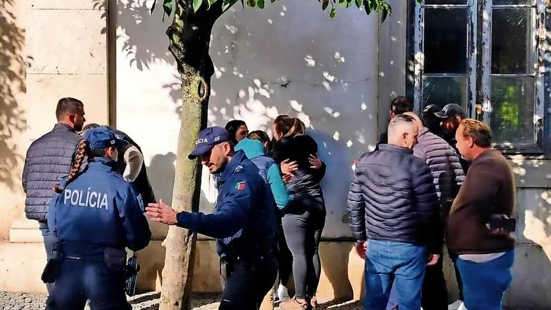 Presos preventivos absolvidos exigem 703 mil euros ao Estado