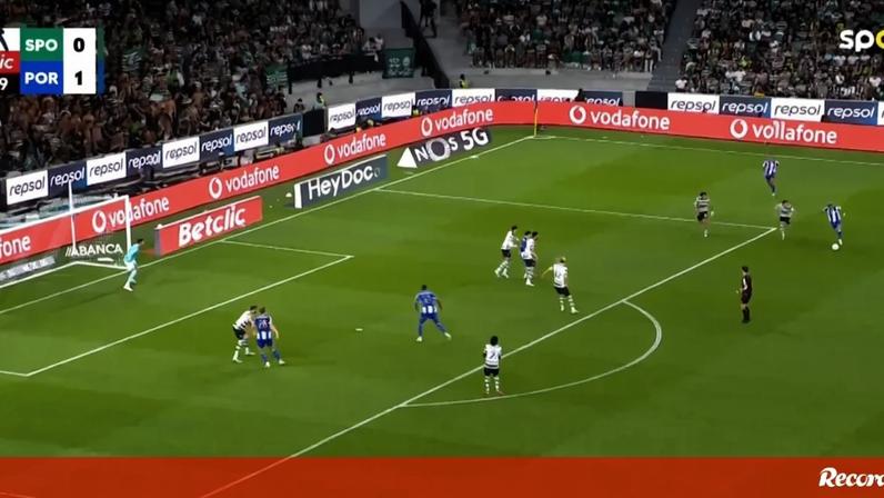 Este golaço de William Gomes em Alvalade foi eleito o melhor da Liga Betclic 2025/26