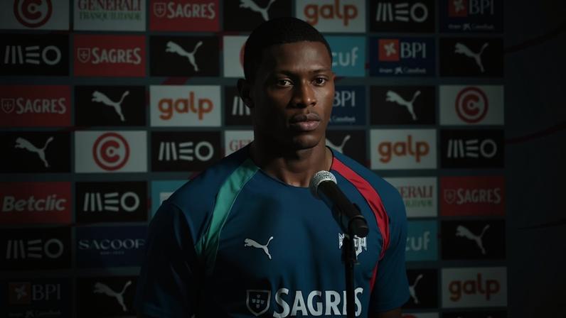 Nuno Mendes perspetivou este sábado o duelo com Espanha dois oitavos de final do Mundial'2026 (segunda-feira, 20h) e Lamine Yamal. O craque do Barcelona, recorde-se, já deixou elogios ao internacional português.