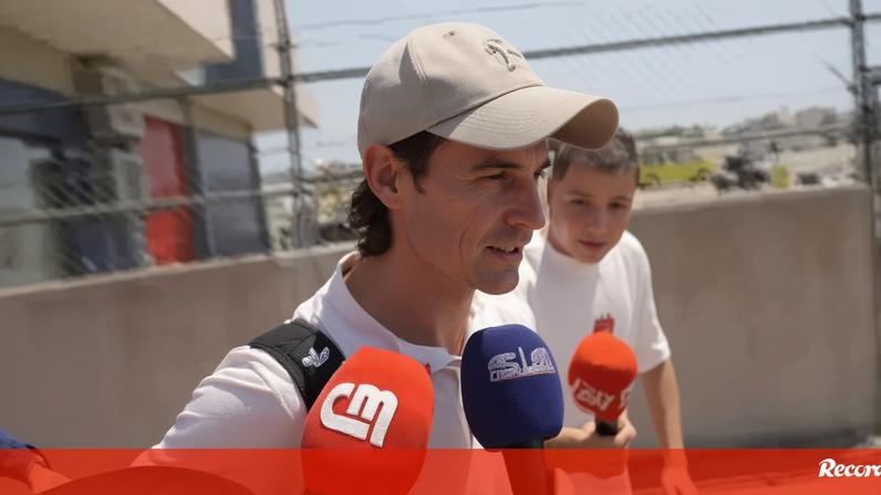 Kaminski chega a Lisboa em imagens da chegada