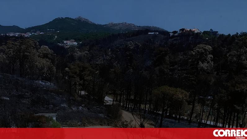 Incêndios levam ao encerramento da Serra de Sintra e monumentos devido a risco elevado