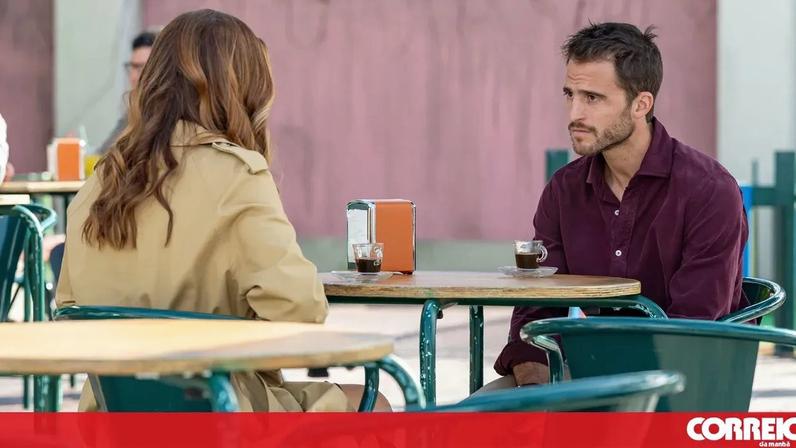 Sílvio (Tiago Teotónio Pereira) persegue Yolanda (Patrícia Candoso) em 'Páginas da Vida'