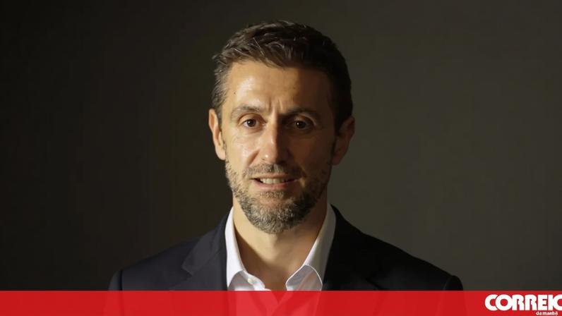 Daniel Oliveira assumiu a direção de programas da SIC a 1 de julho de 2018, na altura em que a estação de Paço de Arcos perdia há vários anos para a rival TVI