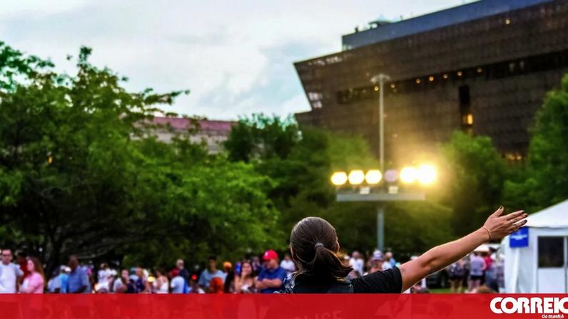 Mau tempo atrasa festa de Trump nas comemorações dos 250 anos da Independência