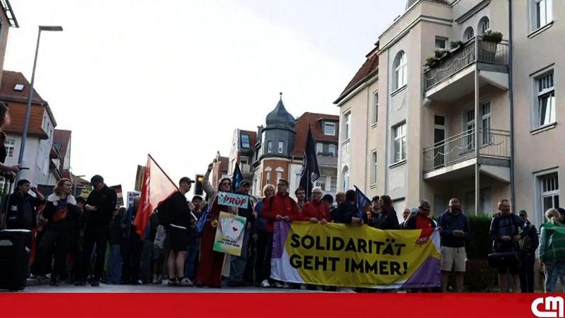 Milhares protestam contra convenção da extrema-direita alemã em Erfurt