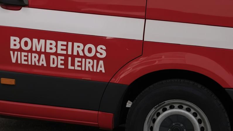 Quatro feridos em colisão aparatosa na Marinha Grande