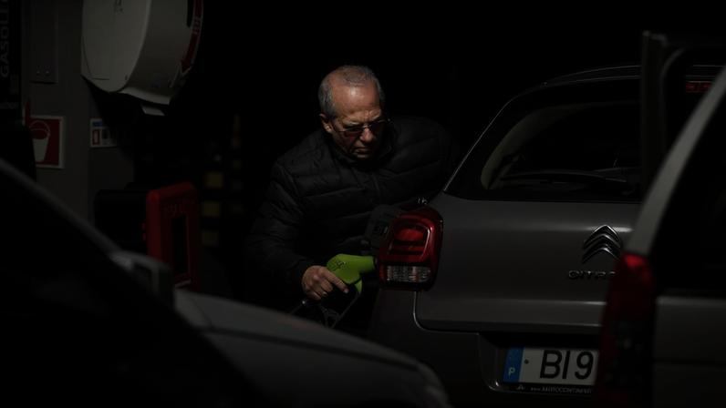 Gasolineiras ignoram estabilização das cotações do Brent em níveis pré-guerra