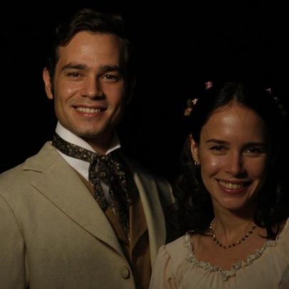 Gabriel pede Helena em casamento na novela A Escrava Isaura