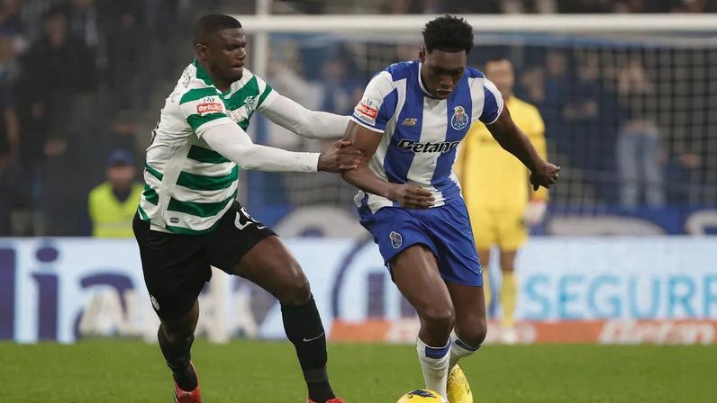 Samu lesionou-se no clássico FC Porto-Sporting, com alarme no Dragão