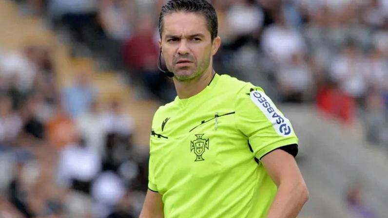 Hélder Malheiro passa ao quadro VAR