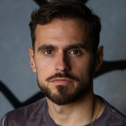 Fafe confirma saída de Manu Costa