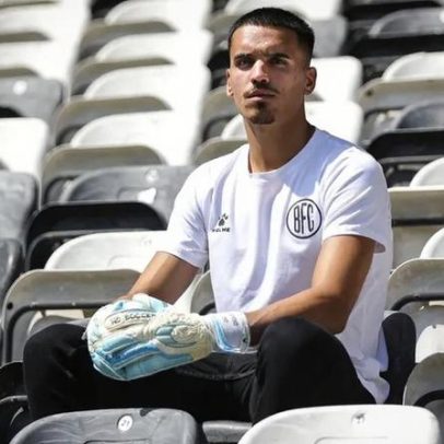 João Gonçalves reforça a baliza do Nacional