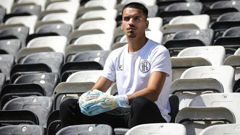 João Gonçalves jogou na Roménia na última temporada