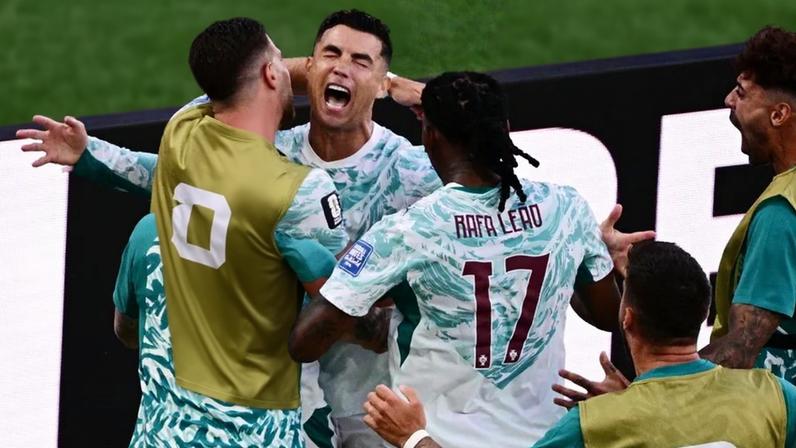 Cristiano Ronaldo celebra golo contra a Croácia