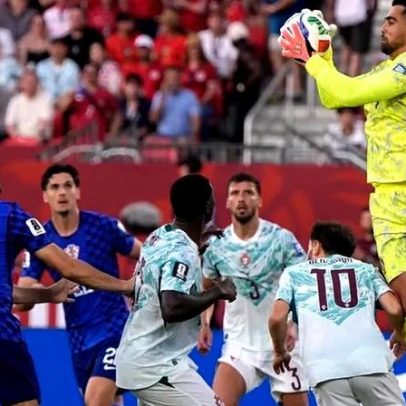 Diogo Costa faz defesas incríveis contra a Croácia