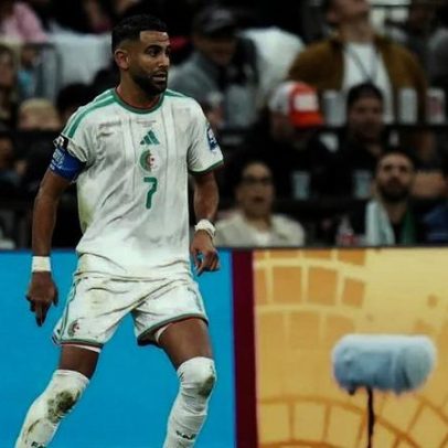 Mahrez encerra carreira ao serviço da Argélia com honra