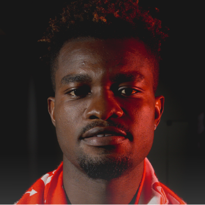 Semeu Commey assina contrato definitivo com o Leixões