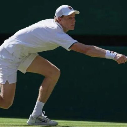 Sinner vence Brooksby e avança aos oitavos de Wimbledon