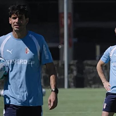 Adjunto de Vicens vai ao Arsenal; vaga fica com ex-Barcelona