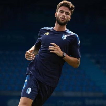 Bruno Wilson assina com o FC Ararat, reforçando o clube arménio