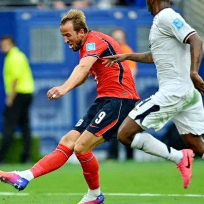 México-Inglaterra mantém horário conforme planeado