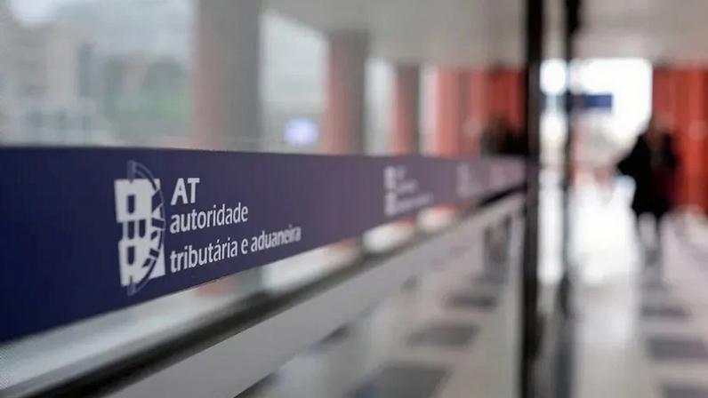 Autoridade Tributária Autoridade Tributaria cobrou de forma coerciva dívidas no valor de 1,55 mil milhões de euros