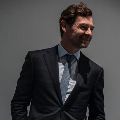 Villas-Boas diz que devem apoiar estes miúdos, futuro do clube