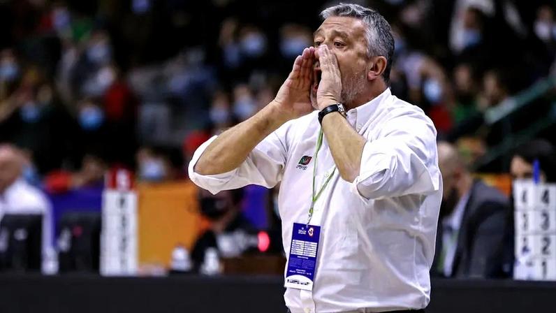 Mário Gomes vence em Atenas e afirma depender de si para chegar ao Mundial
