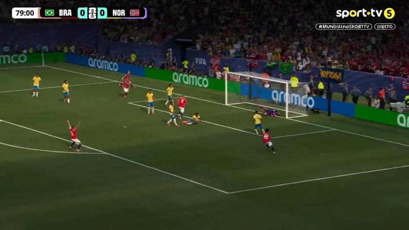 Noruega vence Brasil com golo de Haaland após assistência de Schjelderup