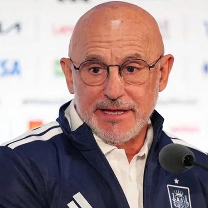Luis de la Fuente prefere Ronaldo não jogar, mas reconhece um dos melhores da história